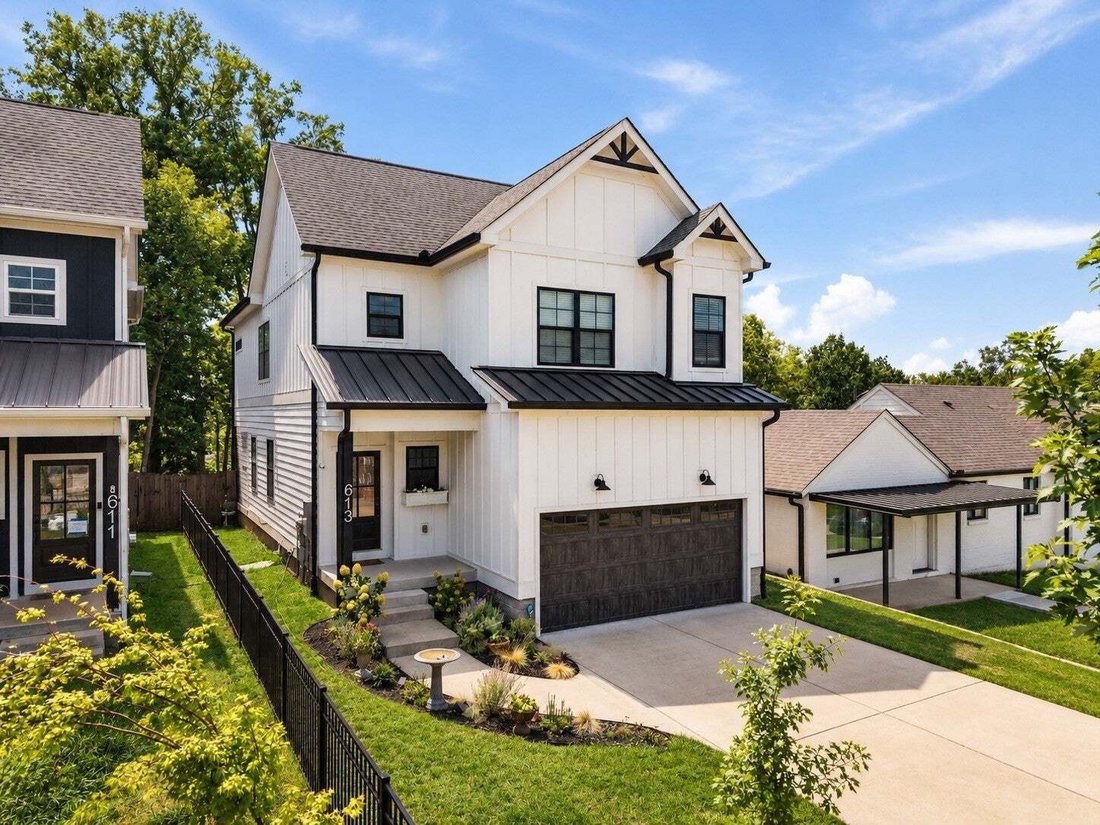 Co Op in Nashville, Tennessee, United States 3 - 18817095