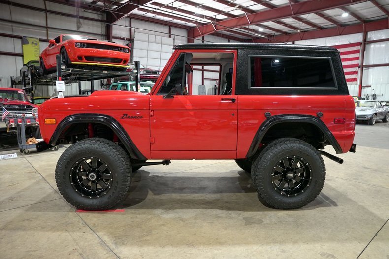 Suv in Grand Rapids, United States 4 - 18817220