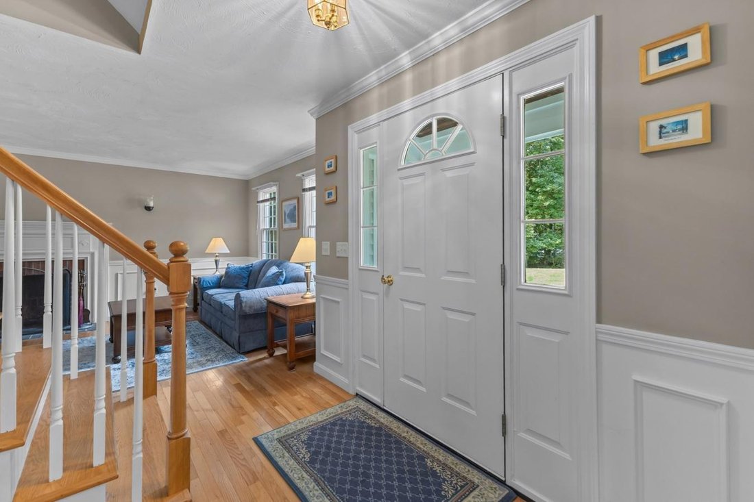 House in Pepperell, Massachusetts, United States 5 - 18817274