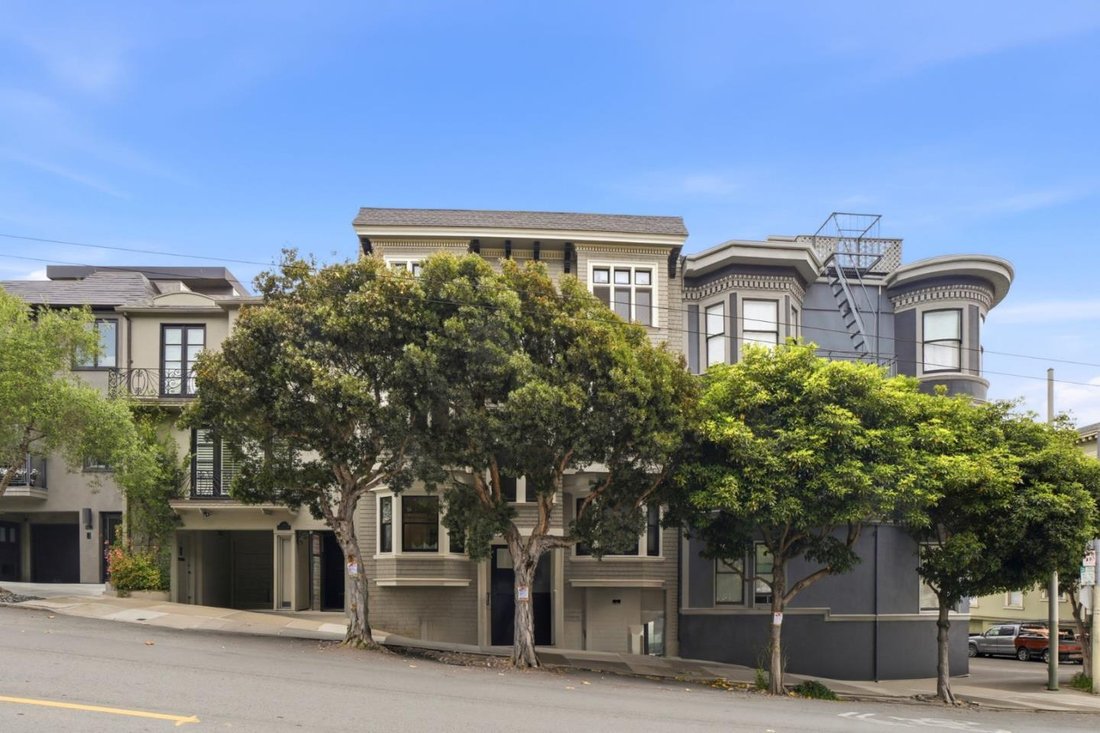 Condo in San Francisco, California, United States 2 - 18817353