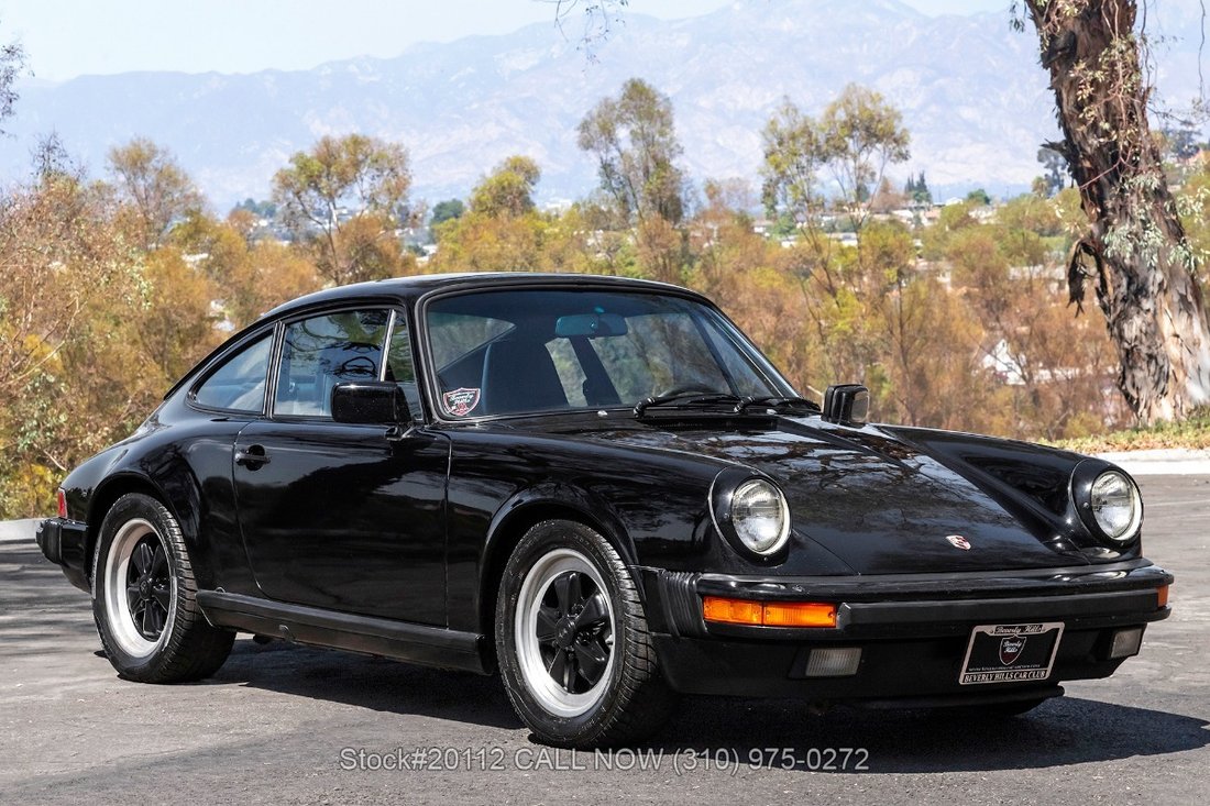Porsche Carrera in Los Angeles, CA 1 - 18817784