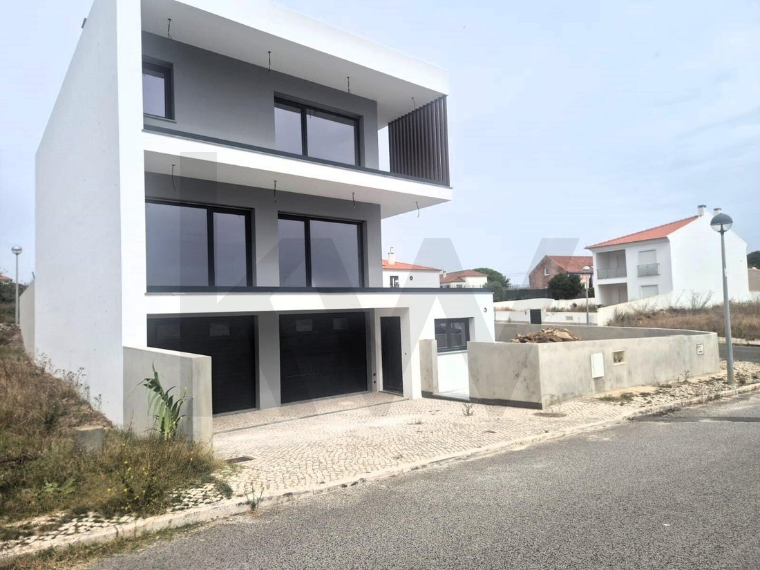 Townhouse in Santo Isidoro, Lisbon, Portugal 1 - 18817303