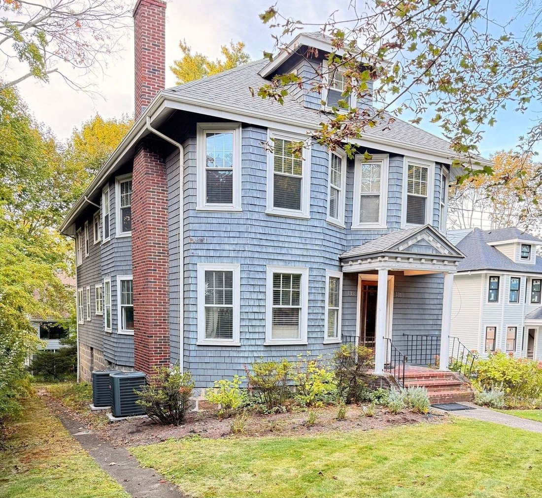 House in Newton, Massachusetts, United States 2 - 18817432