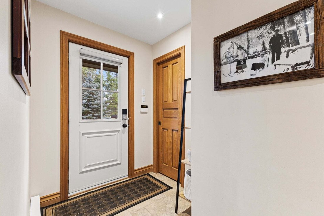 Appartement à Mont-Tremblant, Québec, Canada 4 - 18817518