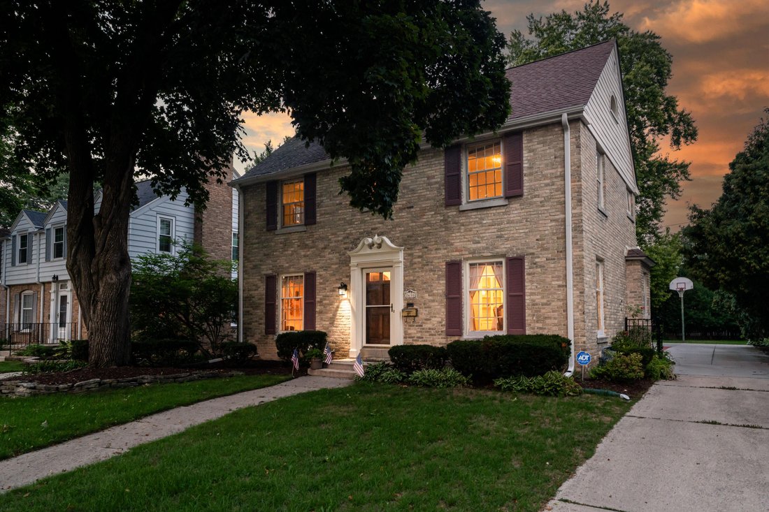 Casa a Wauwatosa, Wisconsin, Stati Uniti 2 - 18817588