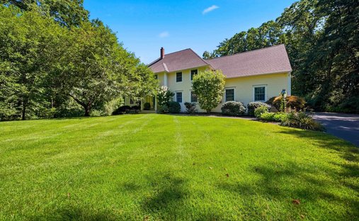House in Salem, New Hampshire, United States 1