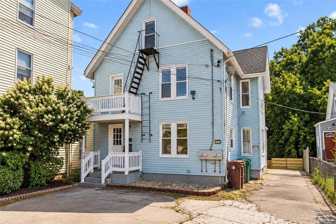 Autres à Woonsocket, Rhode Island, États-Unis 1 - 18817430