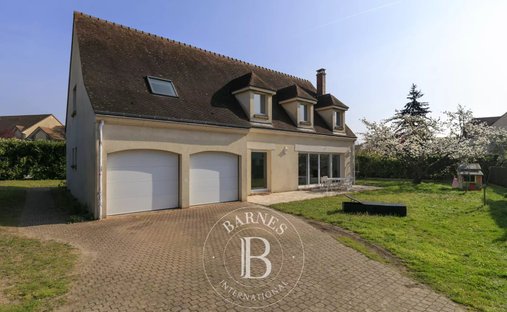 House in Le Vésinet, Ile-de-France, France 1