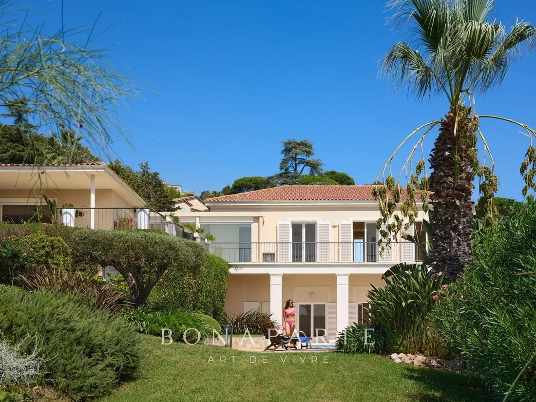 Villa in Cannes, Provence-Alpes-Côte d'Azur, France 5 - 18817929