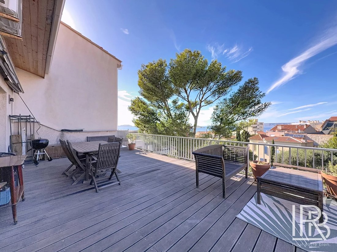 Apartment in Endoume, 7e Arrondissement, Marseille 1 - 18817823