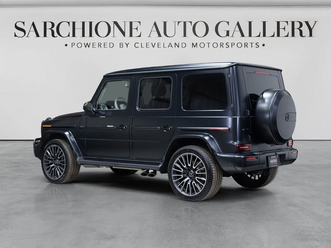Suv in Canton, OH, United States 2 - 18714103