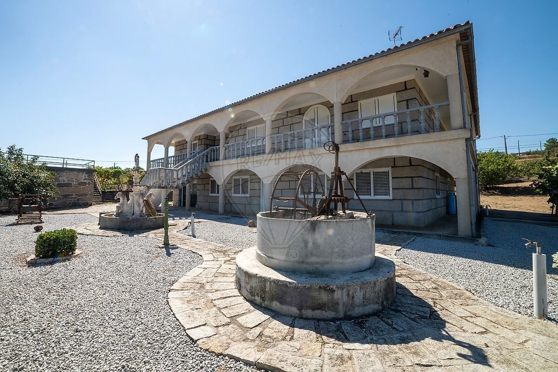 Farm Ranch in Juncais, Vila Ruiva e Vila Soeiro do Chao, Guarda District, Portugal 2 - 18775085