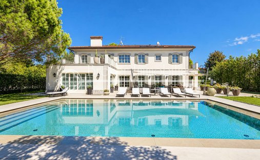 Villa in Centro, Forte dei Marmi, Tuscany 1