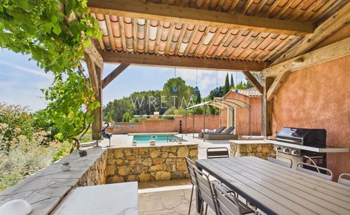 House in Cotignac, Provence-Alpes-Côte d'Azur, France 1