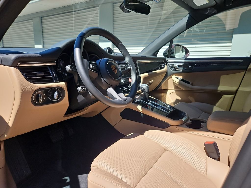 Suv in Stratham, NH, United States 4 - 16617277