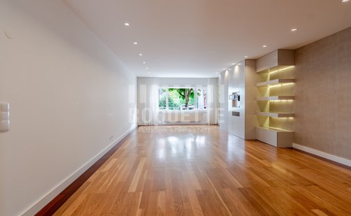 Apartment in Cedofeita, Santo Ildefonso, Se, Miragaia, Sao Nicolau e Vitoria, Porto District, Portugal 1