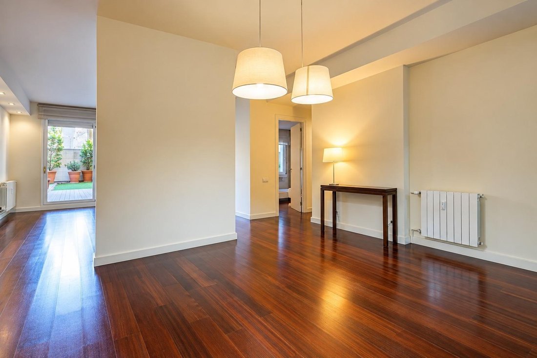 Apartment in Eixample, Barcelona, Spain 5 - 18817952