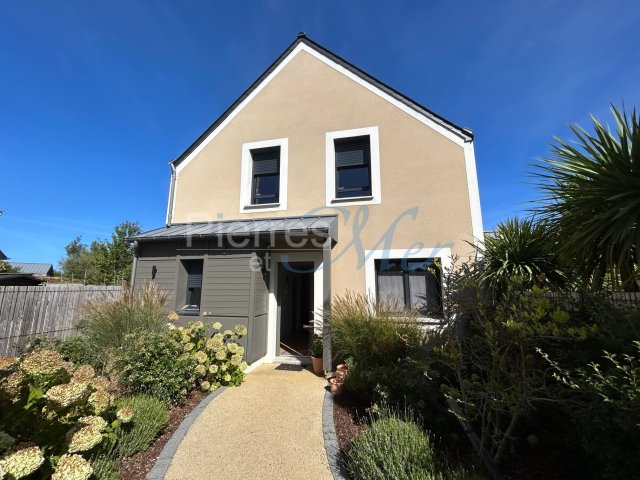 House in Saint-Briac-sur-Mer, Brittany, France 1 - 18674815