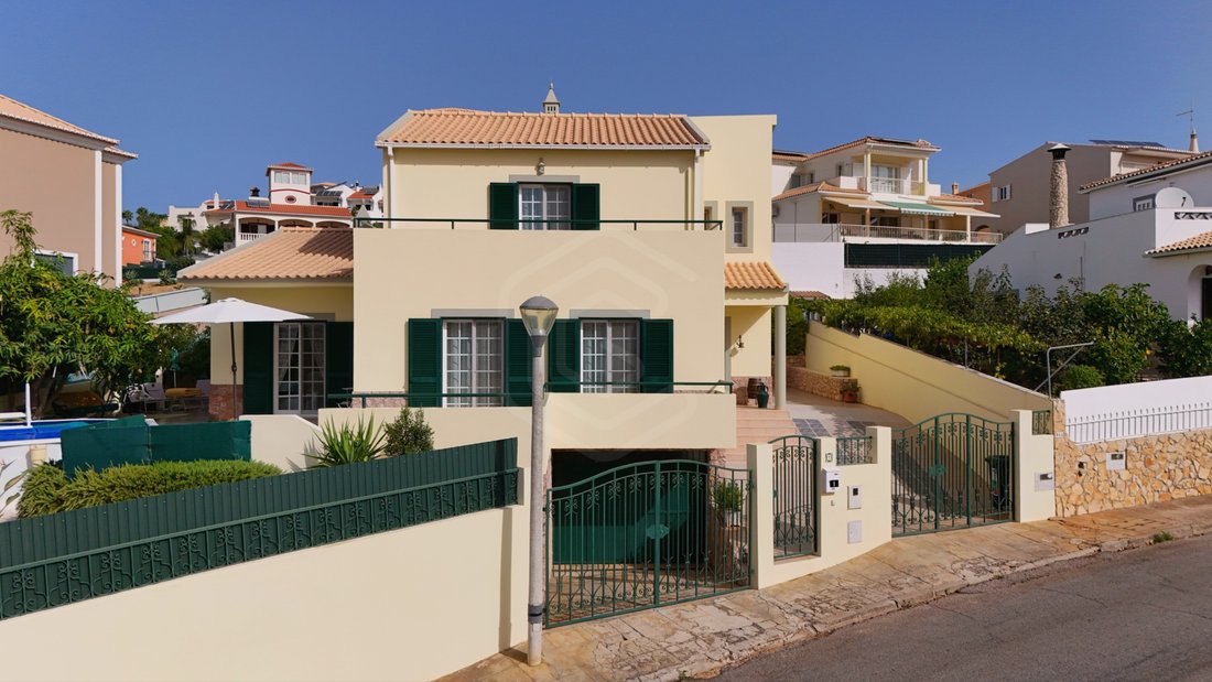 House in Loule (Sao Clemente), Algarve, Portugal 1 - 18788068