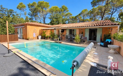 Maison à Sud, Le Luc, France 1