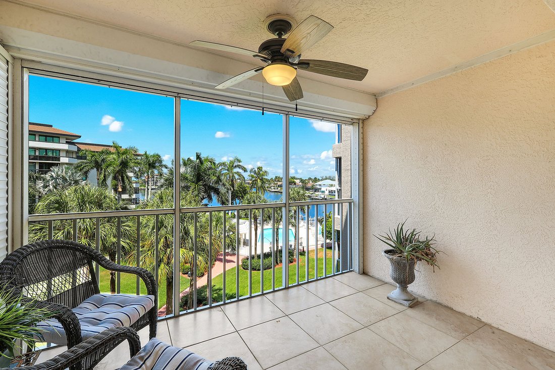 Condo in Marco Island, Florida, United States 5 - 18817898