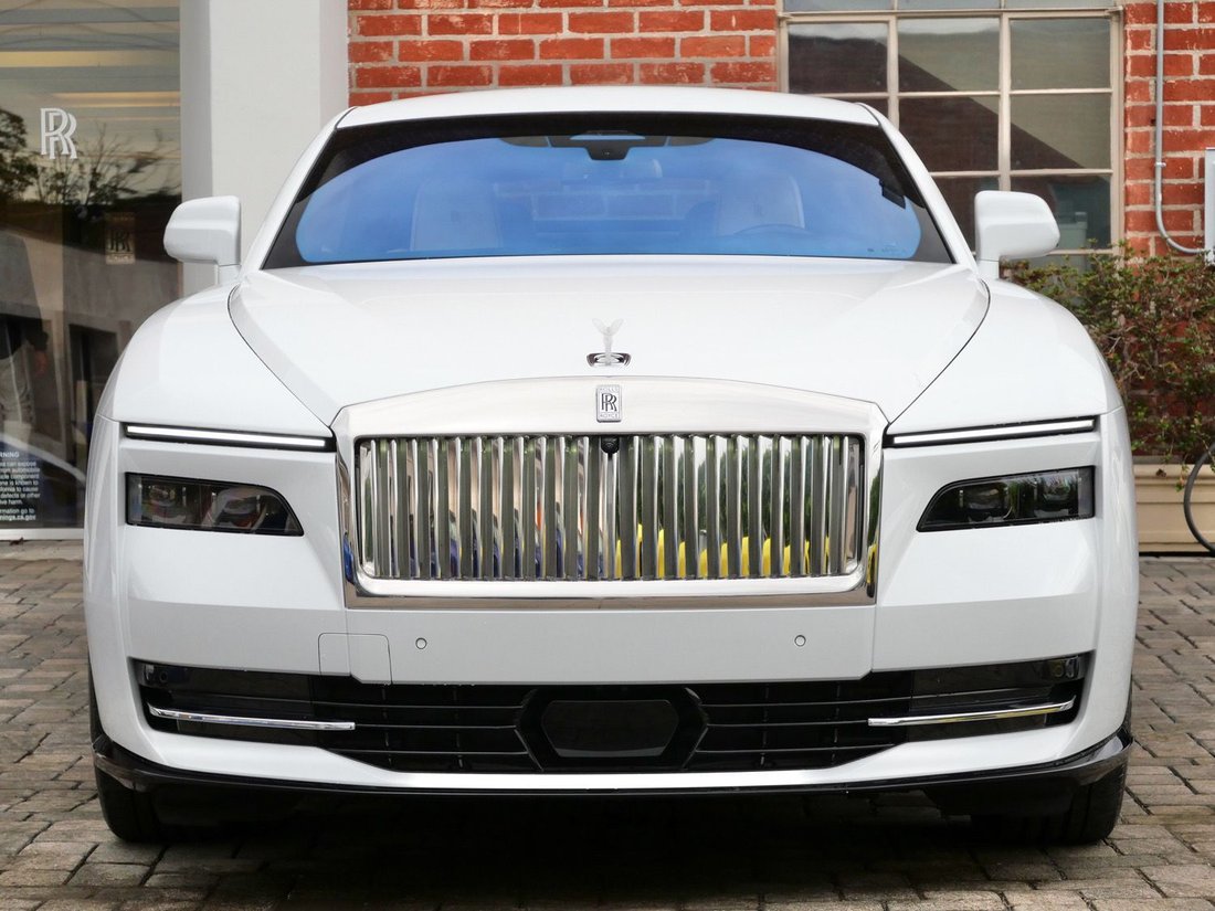 Coupe in Beverly Hills, CA, United States 5 - 18817829