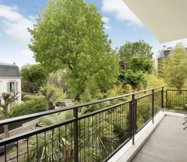 Apartment in Bois de Boulogne, Paris 16e Arrondissement, Paris 2 - 18796348