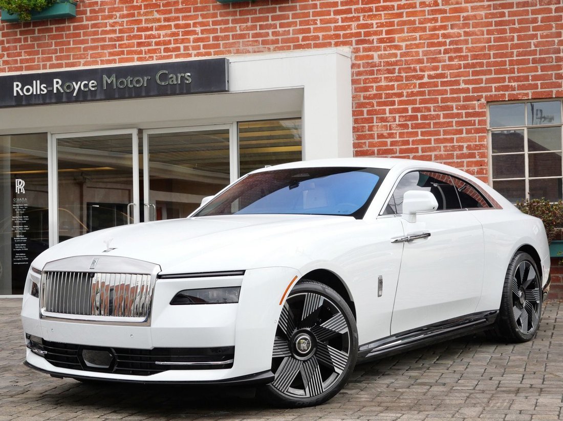 Coupe in Beverly Hills, CA, United States 1 - 18817829