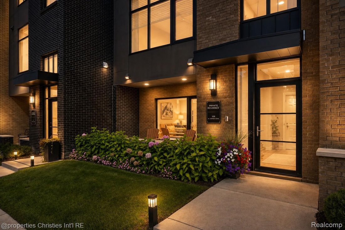 Condo in Novi, Michigan, United States 1 - 18818066
