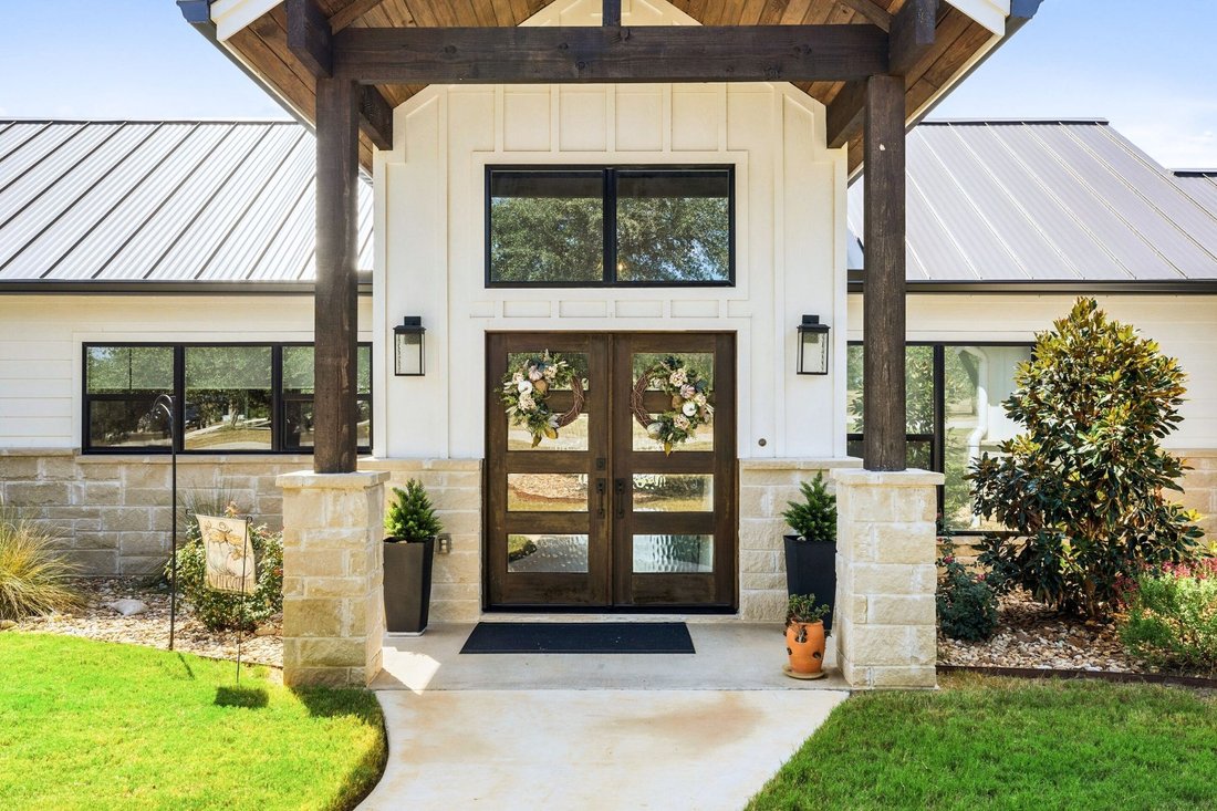House in Round Mountain, Texas, United States 5 - 16921117