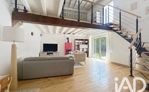 Casa en Aventuriere-Simandre, Neuville-sur-Saône, Francia 1