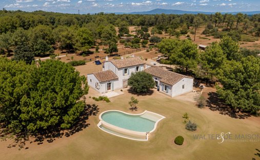 Villa a Boulbon, Provenza-Alpi-Costa Azzurra, Francia 1