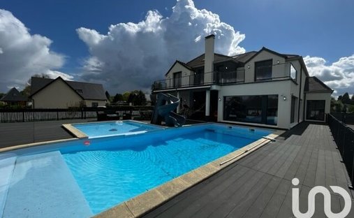 Haus in Grand Bourgtheroulde, Normandie, Frankreich 1
