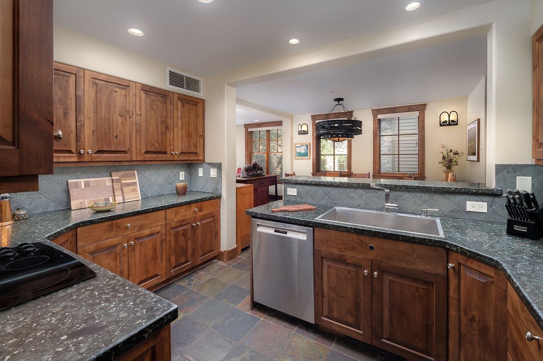 Condo in Jackson, Wyoming, United States 5 - 18818024