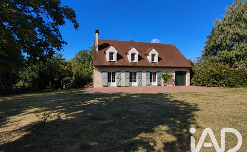 House in Brignancourt, Ile-de-France, France 1