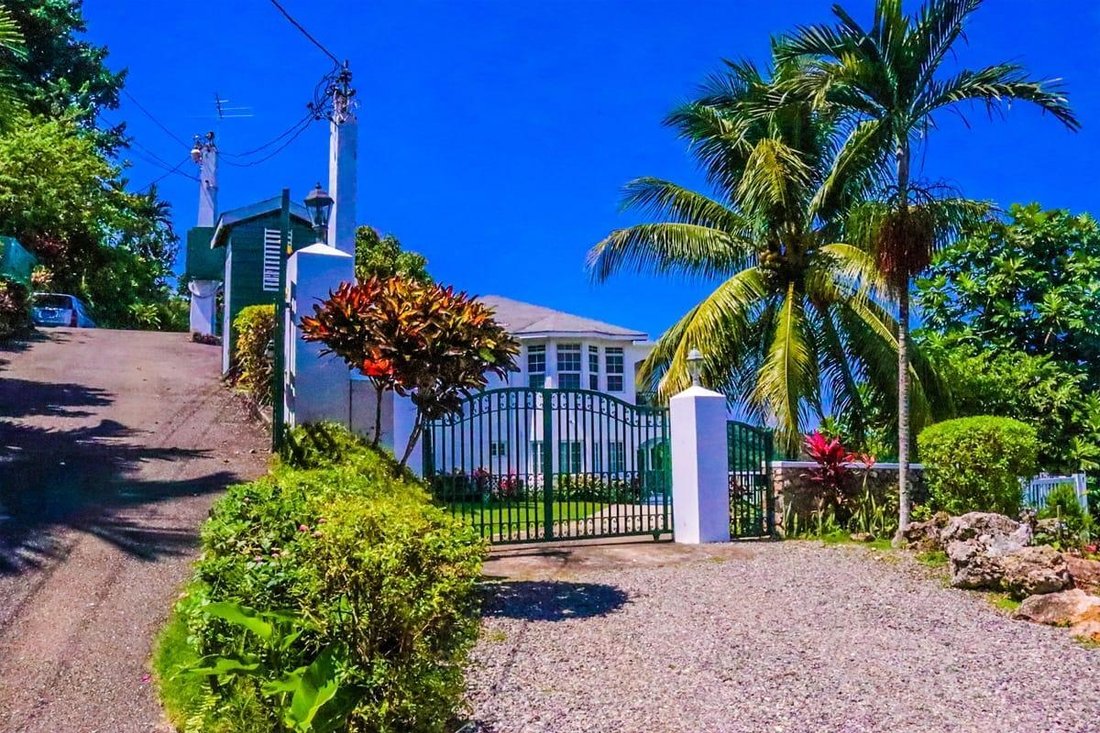 Haus in Ocho Rios, Saint Ann Parish, Jamaika 1 - 18819313