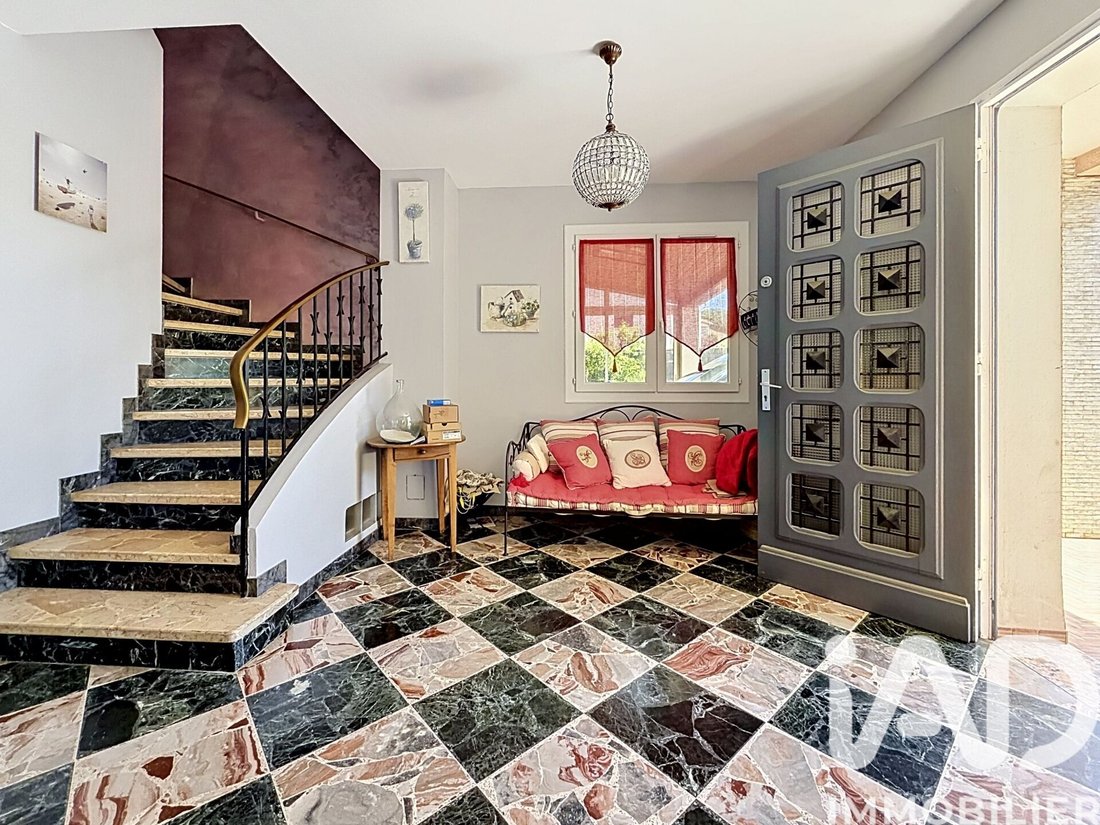 House in Tante Victoire, Six-Fours-les-Plages, France 2 - 17885314