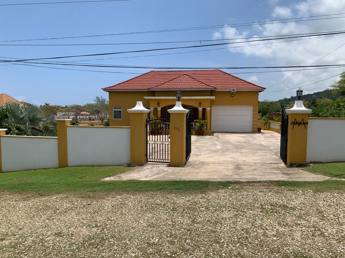 Casa en Runaway Bay, Parroquia de Saint Ann, Jamaica 3 - 18819394