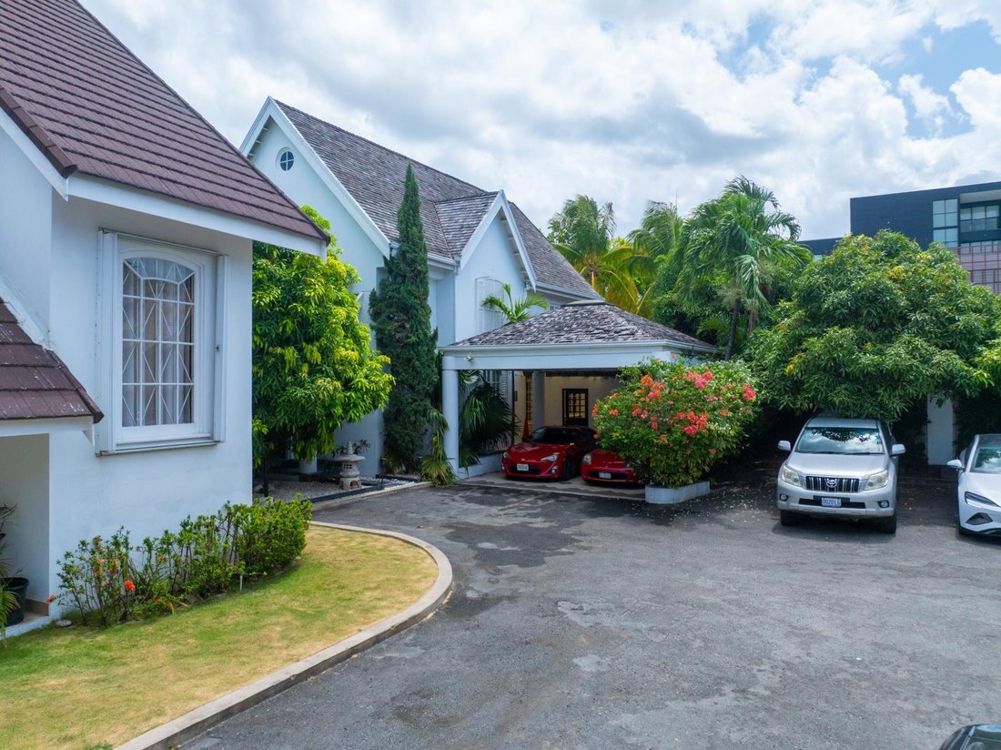 Townhouse en Kingston, Parroquia de Saint Andrew, Jamaica 4 - 18818688