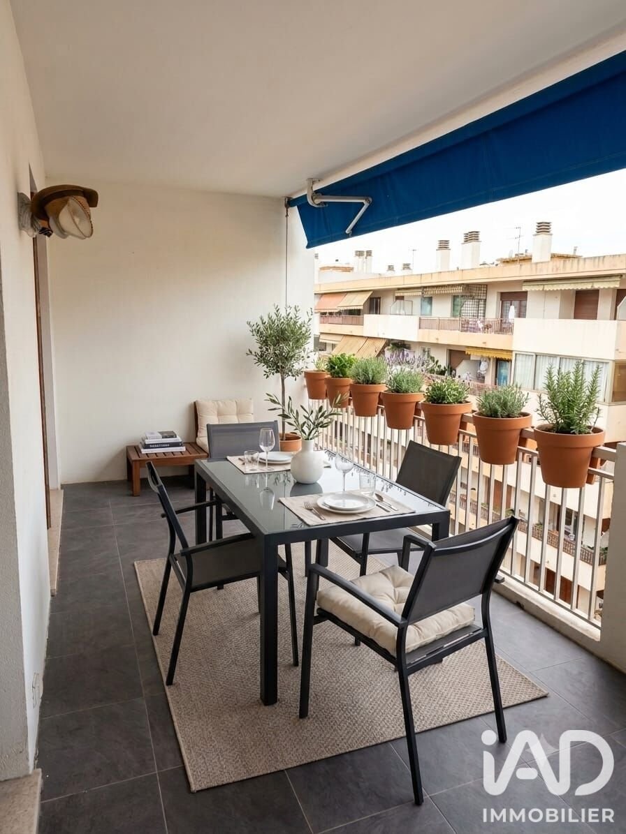 Appartement à Centre-Haut de Cagnes, Cagnes-sur-Mer, France 3 - 18821412