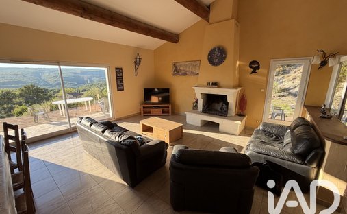 Maison à Lincel, Saint-Michel-l'Observatoire, France 1