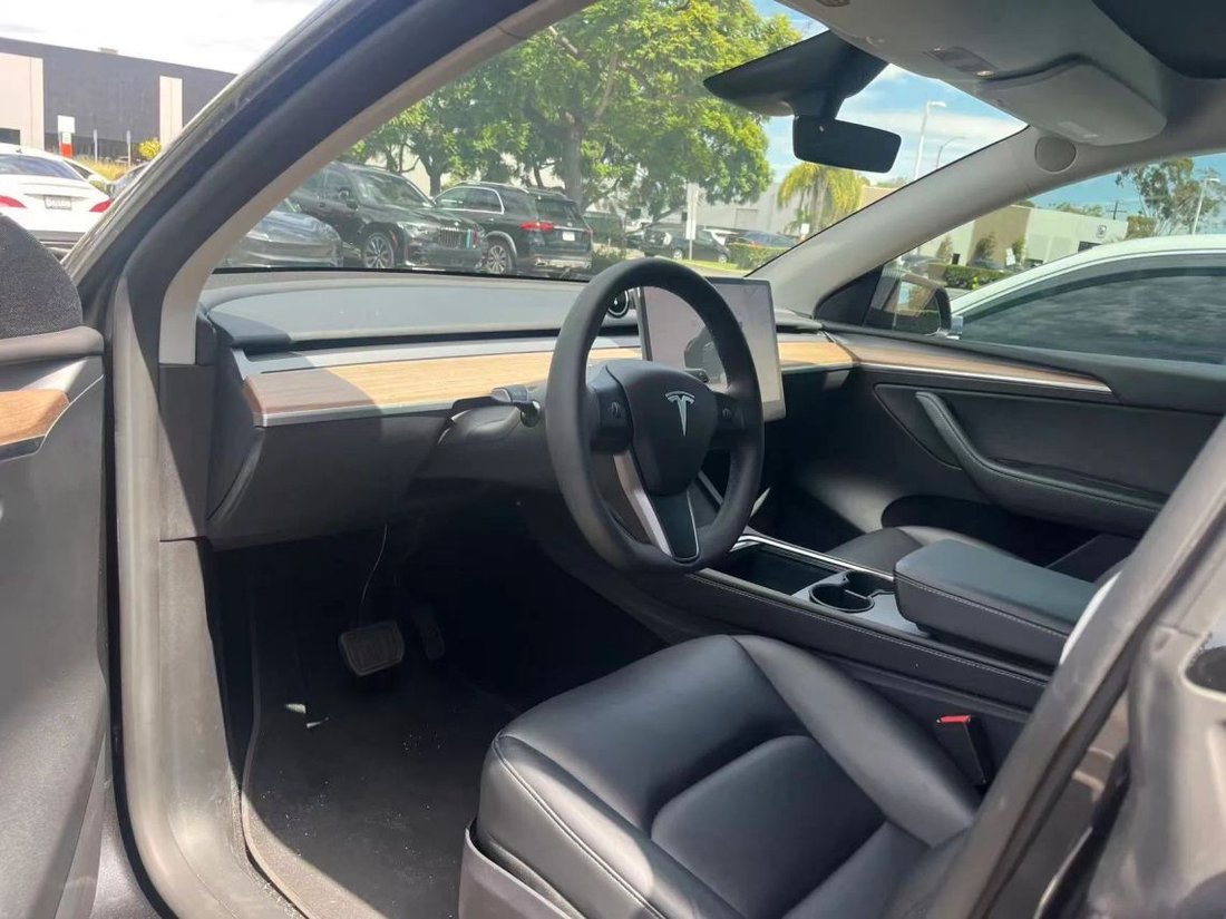 Suv in Costa Mesa, CA, United States 3 - 18818290