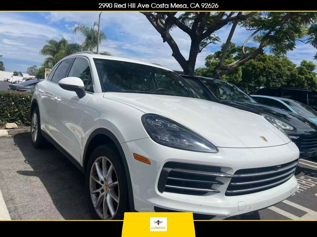 Suv in Costa Mesa, CA, United States 1 - 18818347