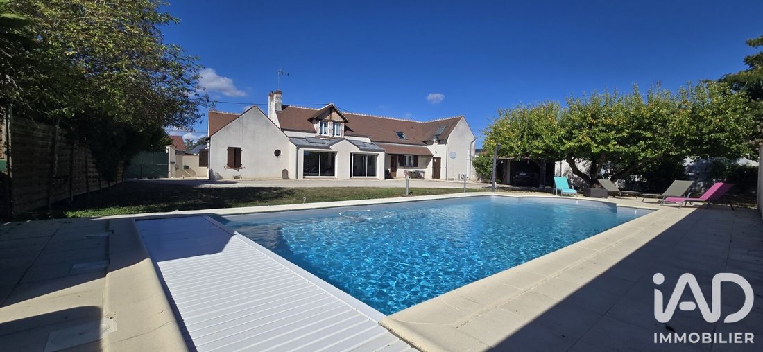 Haus in Saint-Hilaire-Saint-Mesmin, Zentrum-Loiretal, Frankreich 1 - 18821634
