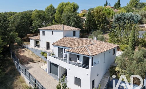 Haus in La Destrousse, Provence-Alpes-Côte d'Azur, Frankreich 1