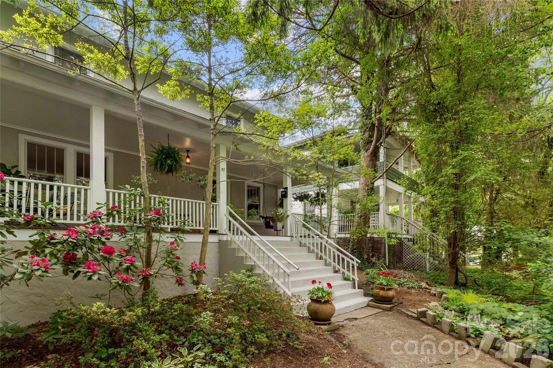 Casa en Asheville, Carolina del Norte, Estados Unidos 1 - 18818071