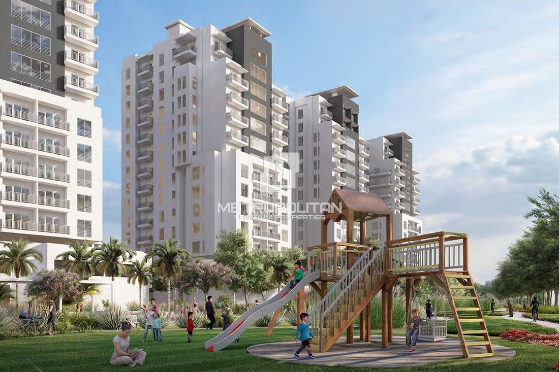 Apartment in Dubai, United Arab Emirates 1 - 15275061