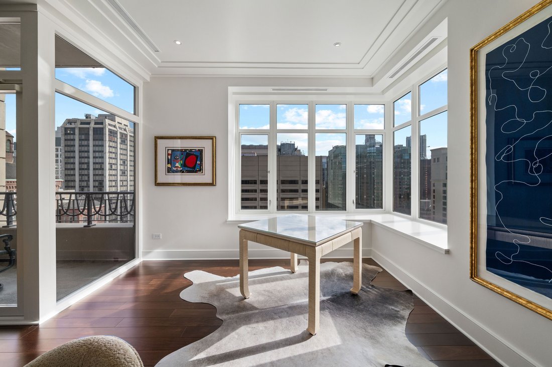 Condo in Chicago, Illinois, United States 4 - 18818036