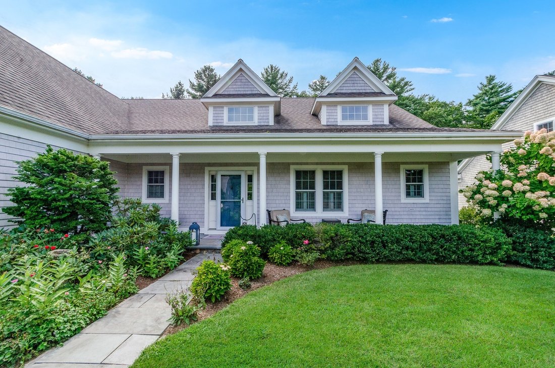 House in Mattapoisett, Massachusetts, United States 4 - 18818109