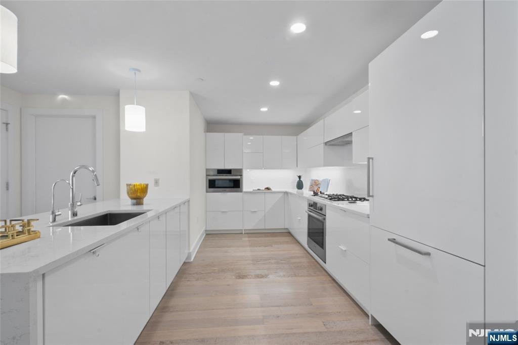 Condominio a Guttenberg, New Jersey, Stati Uniti 2 - 18818689
